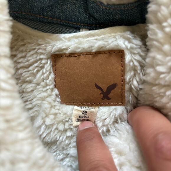 Y2k american eagle sherpa lined jean jacket womens xs winter - Picture 2 of 5